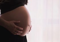 About 3 in 4 Pregnant Women in US Unvaccinated Against COVID-19